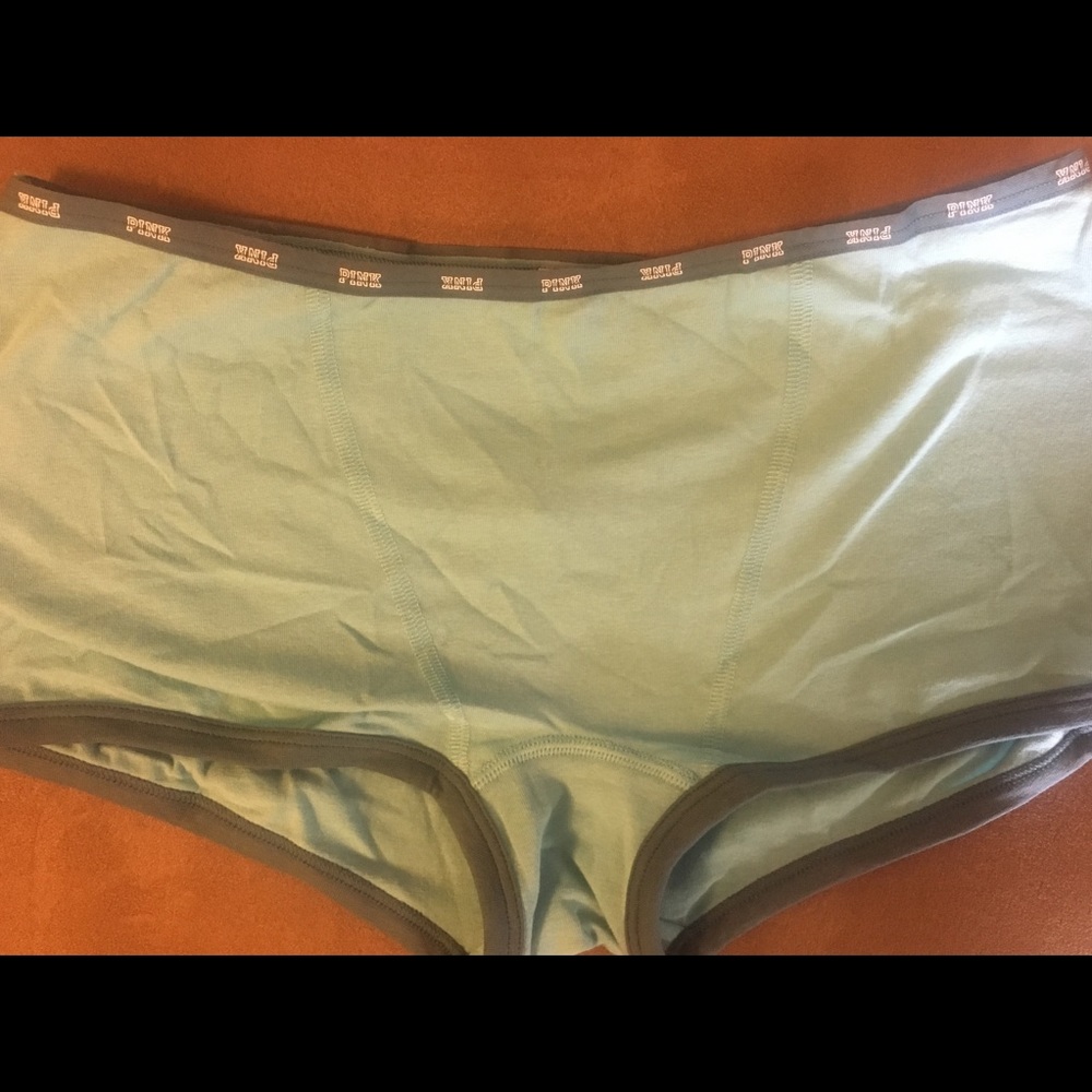 Brand New VS Boy Shorts - Picture 3 of 3